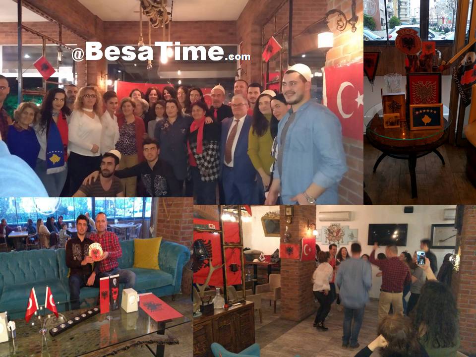 ALBANIANS IN IZMIR/TURKEY CELEBRATED THE INDIPENDENCE OF KOSOVO WITH A MODEST CELEBRATION