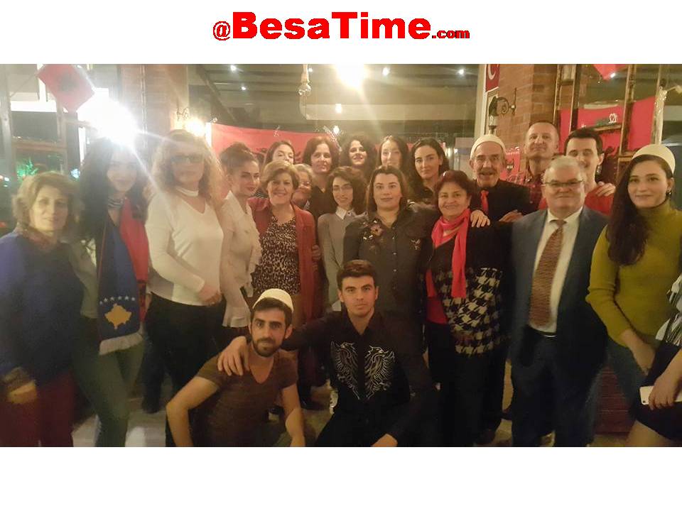 ALBANIANS IN IZMIR/TURKEY CELEBRATED THE INDIPENDENCE OF KOSOVO WITH A MODEST CELEBRATION